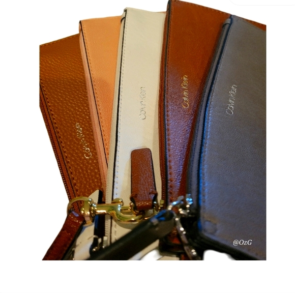 Calvin Klein Large Pink Blush Wristlet Wallet Clutch - 10.25" L, 6.25" H, 1" D - Picture 11 of 13